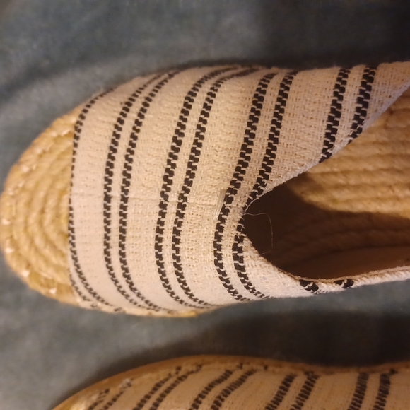 Eileen Fisher espadrille sandles size 6.5 - Picture 2 of 4